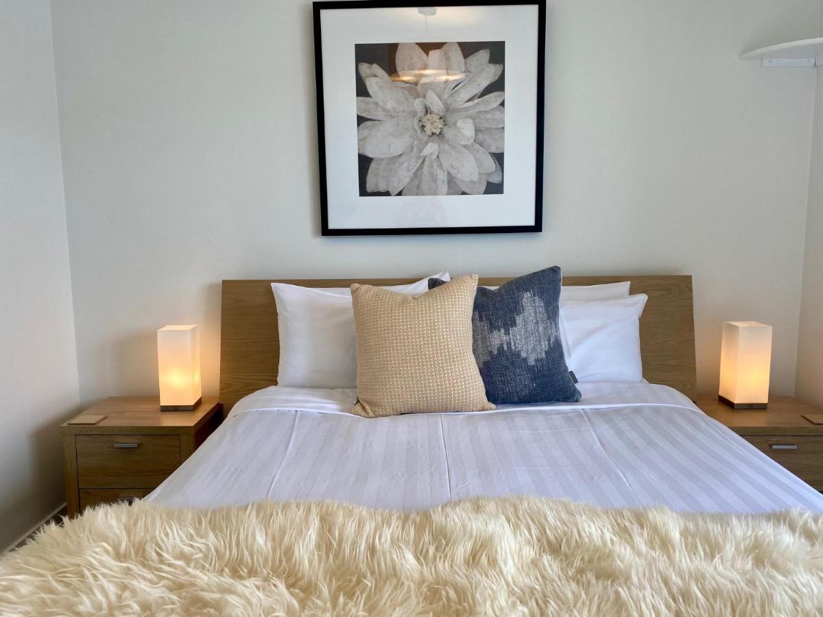 'Lakelife' Lake Front Apartment Queenstown Exteriör bild